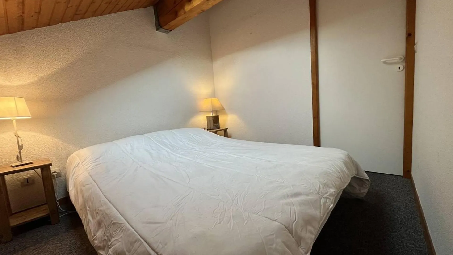 Apartment Vallandry : Duplex 3 Pieces, 8 Pers, Acces Direct Pistes, Animaux Admis, Casier A Skis - Fr-1-757-102