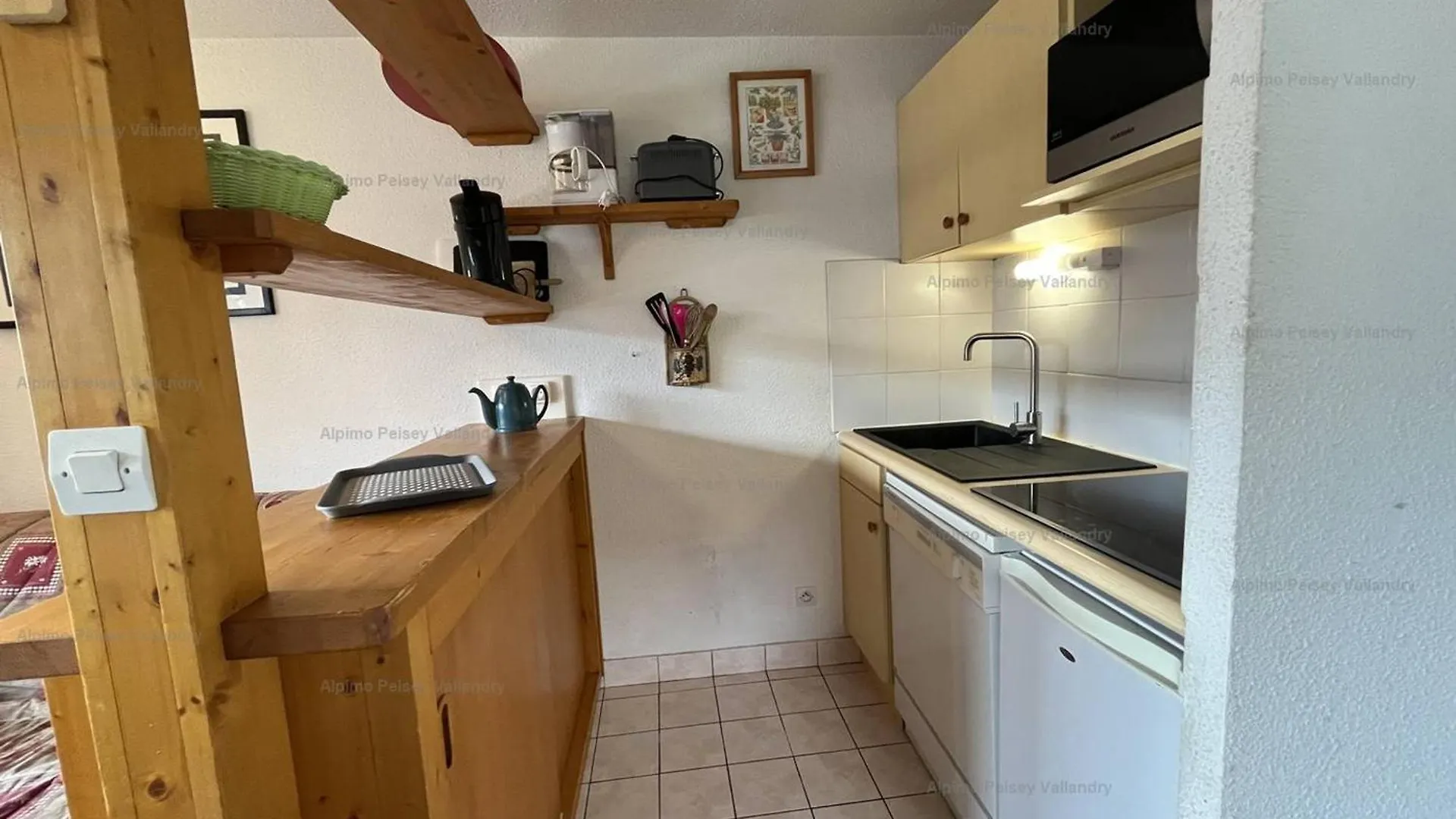 Vallandry : Duplex 3 Pieces, 8 Pers, Acces Direct Pistes, Animaux Admis, Casier A Skis - Fr-1-757-102 Apartment